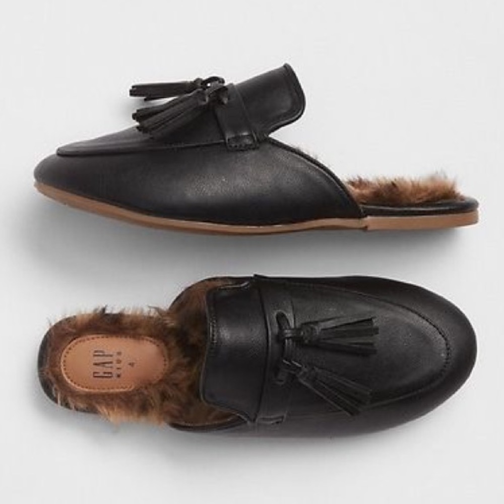 Gap Faux-Fur Tassel Mules